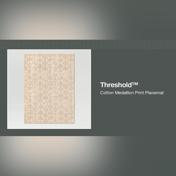 NWT set of 6 threshold beige medallion placemats 14”x19” each - Picture 4 of 7